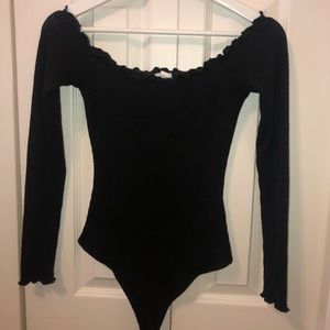 Garage Off the shoulder body suit
